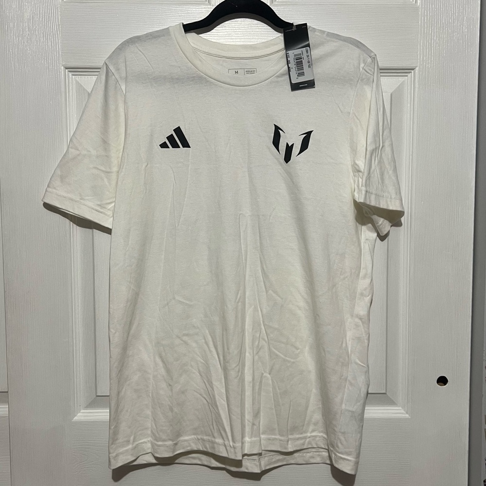 💗‎ *NWT* Adidas - Men's White Bienvenido a Miami - Messi T-Shirt